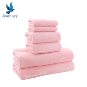 KHĂN QUẤN EM BÉ GÁI CHO BỆNH VIỆN